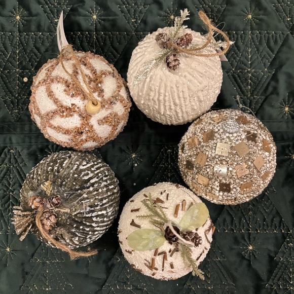 ✨ 🎄Enchant Your Tree🎄Luxury Christmas Ornaments ✨ - Picture 1 of 16